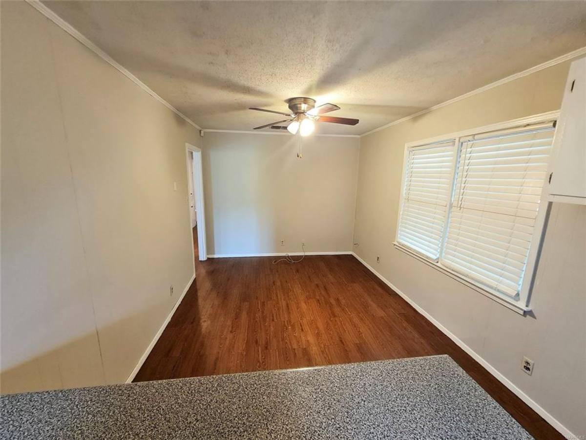 House for rent at 516 Lawndale Lane, Montgomery, AL 36109