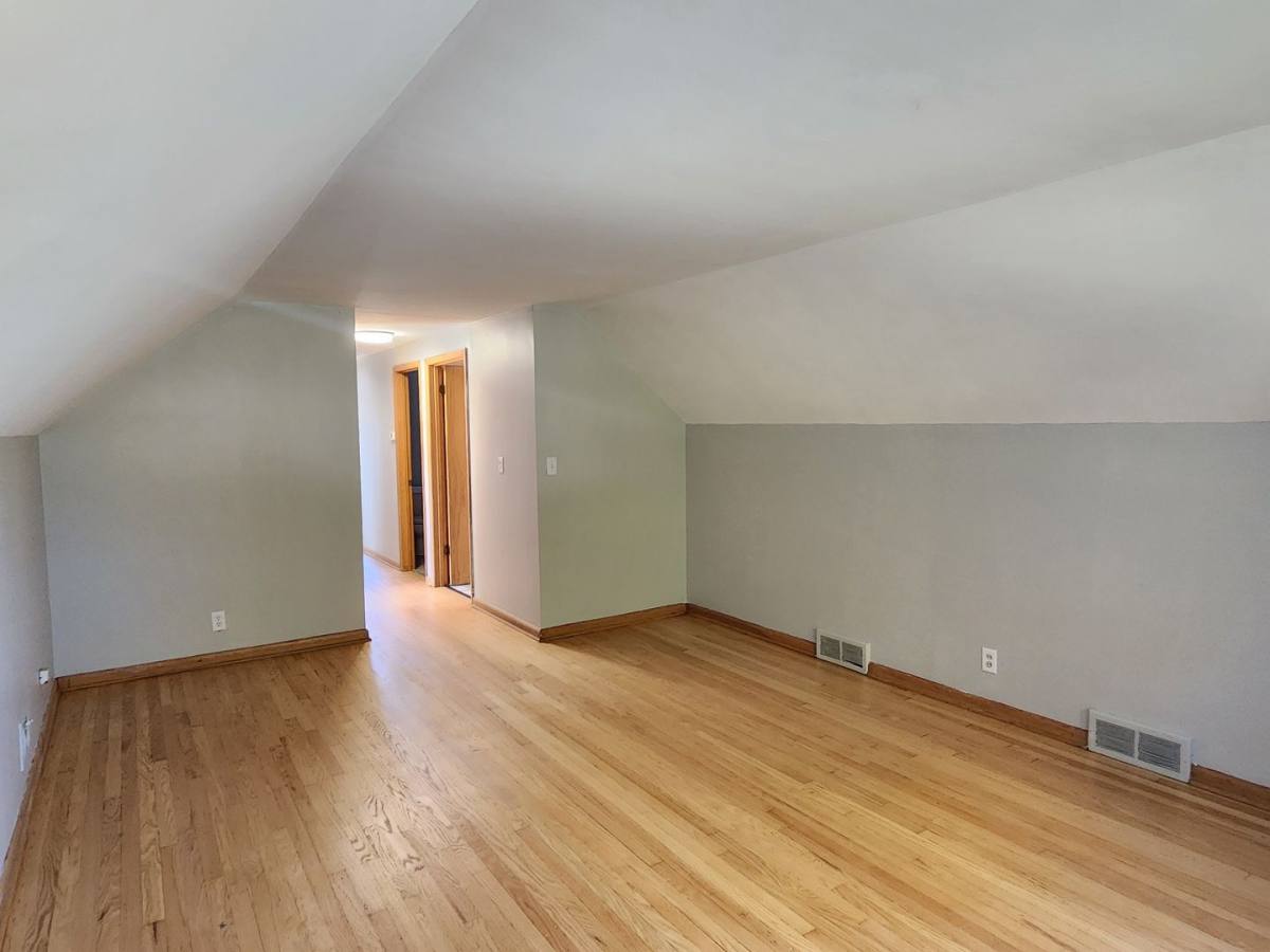 House for rent at 3959 N 75th St, Milwaukee, WI 53216