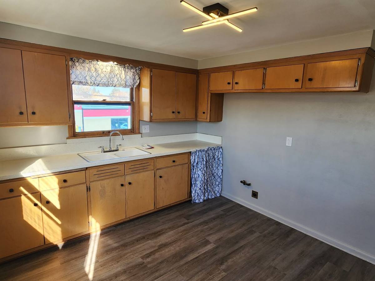 House for rent at 3959 N 75th St, Milwaukee, WI 53216
