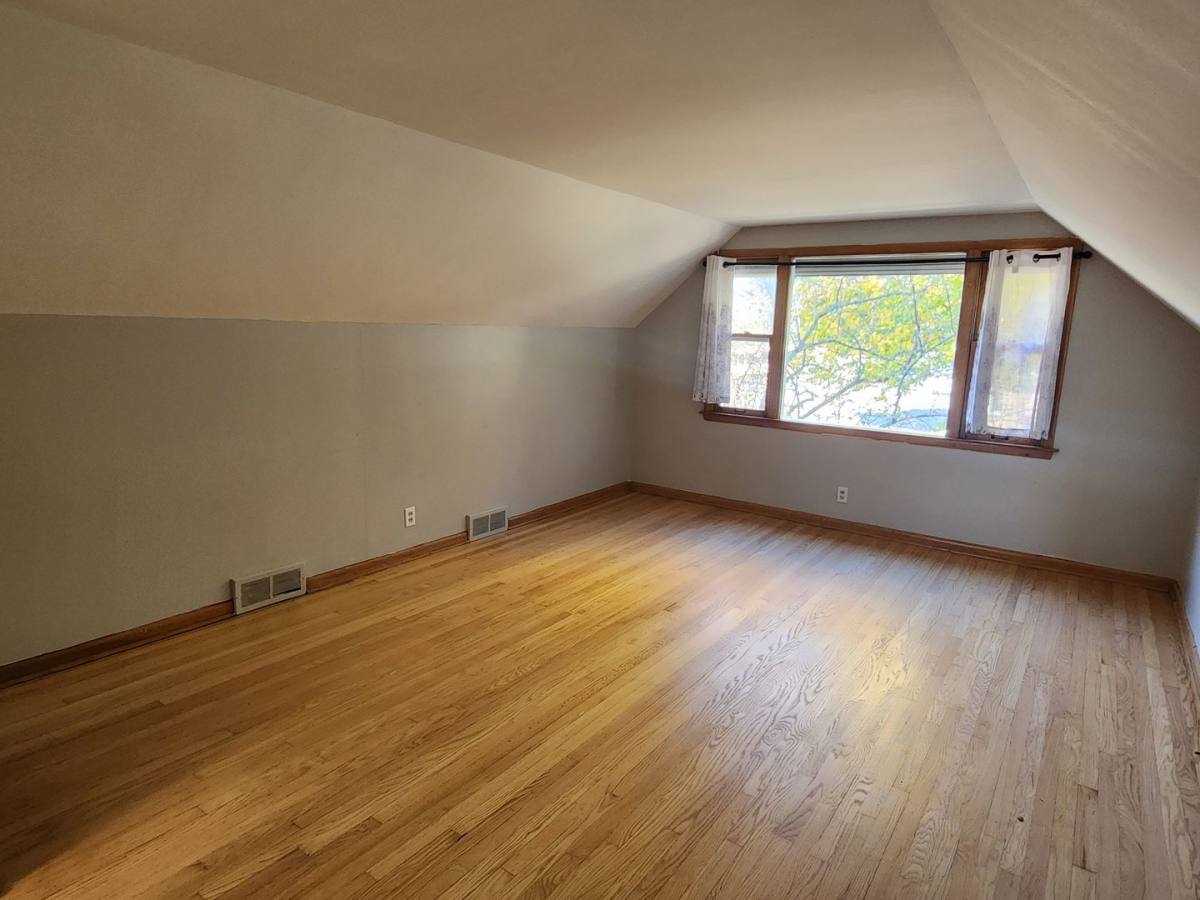 House for rent at 3959 N 75th St, Milwaukee, WI 53216