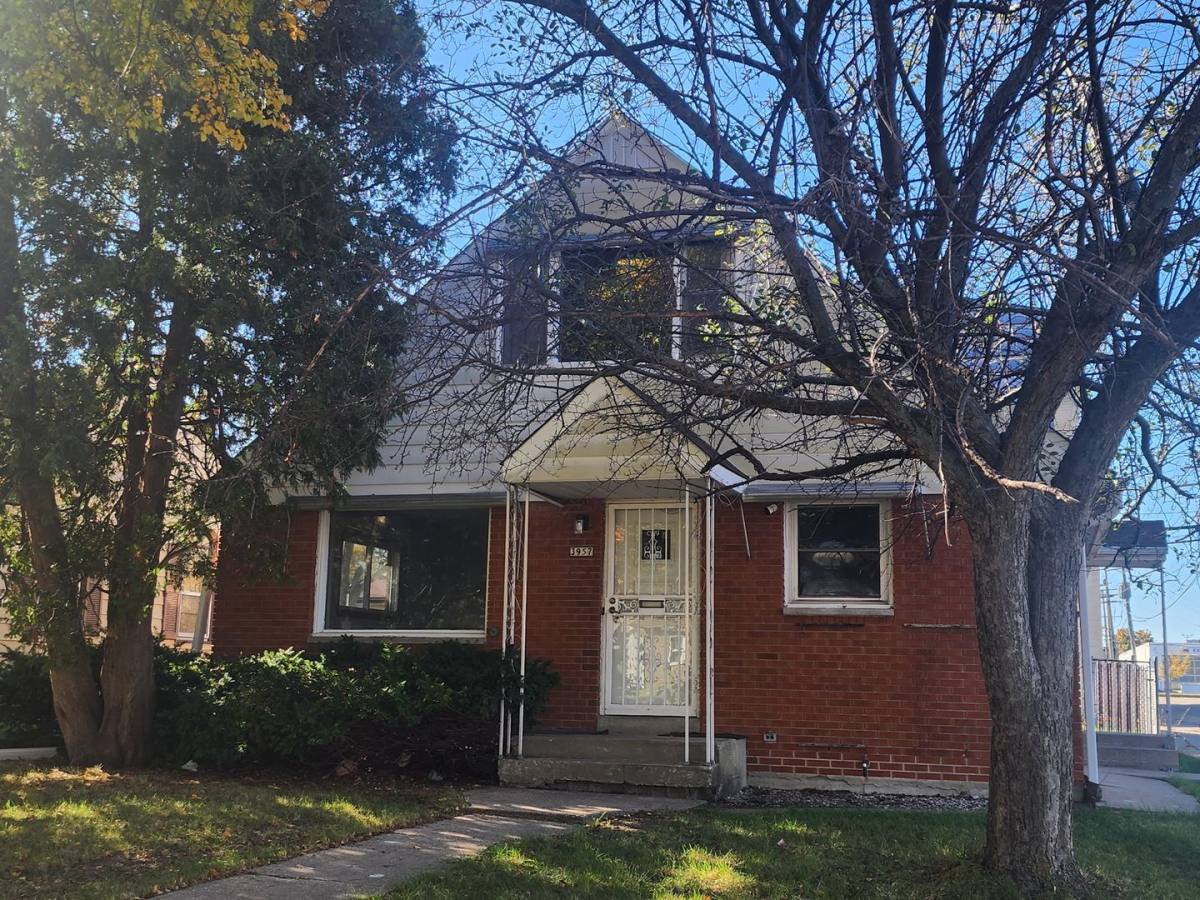 House for rent at 3959 N 75th St, Milwaukee, WI 53216