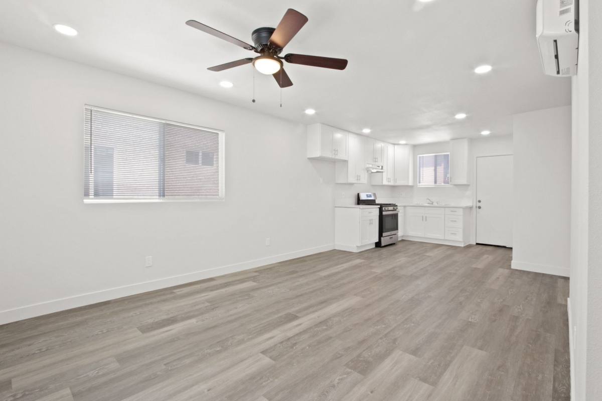 Apartment for rent at 428 W Oliver St, San Pedro, CA 90731