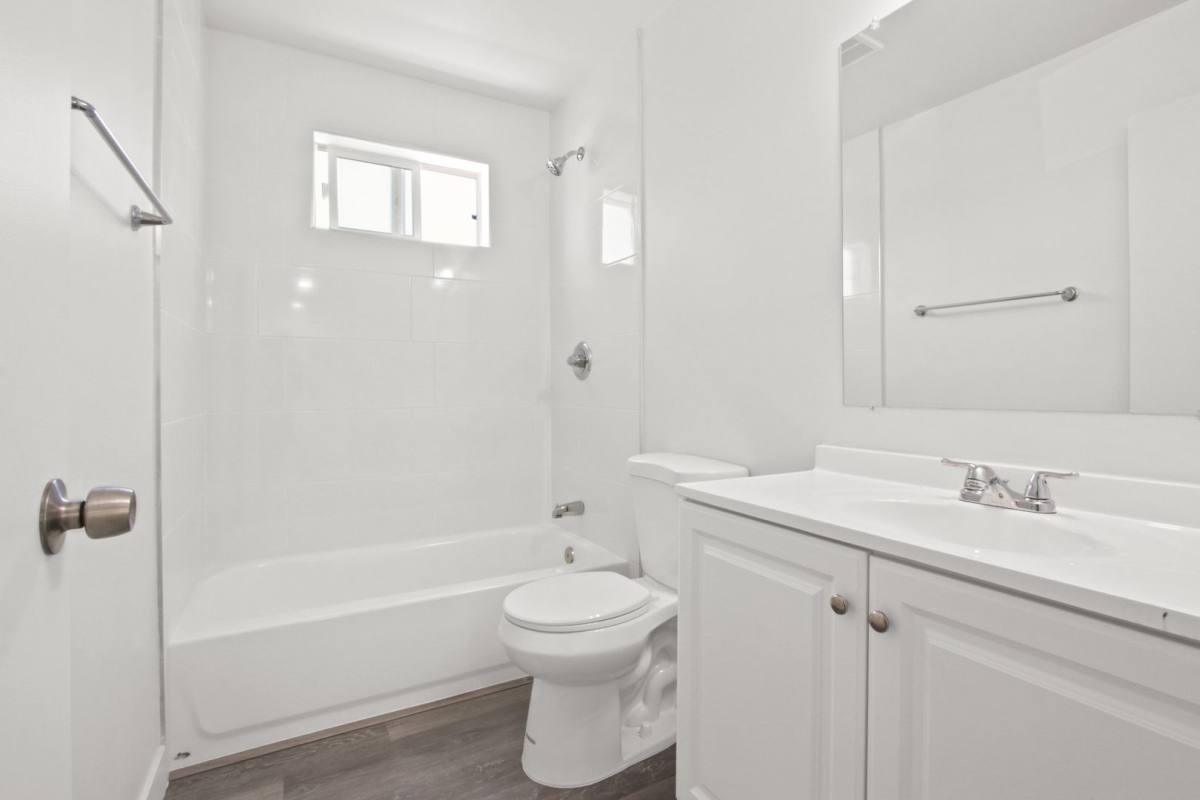 Apartment for rent at 428 W Oliver St, San Pedro, CA 90731