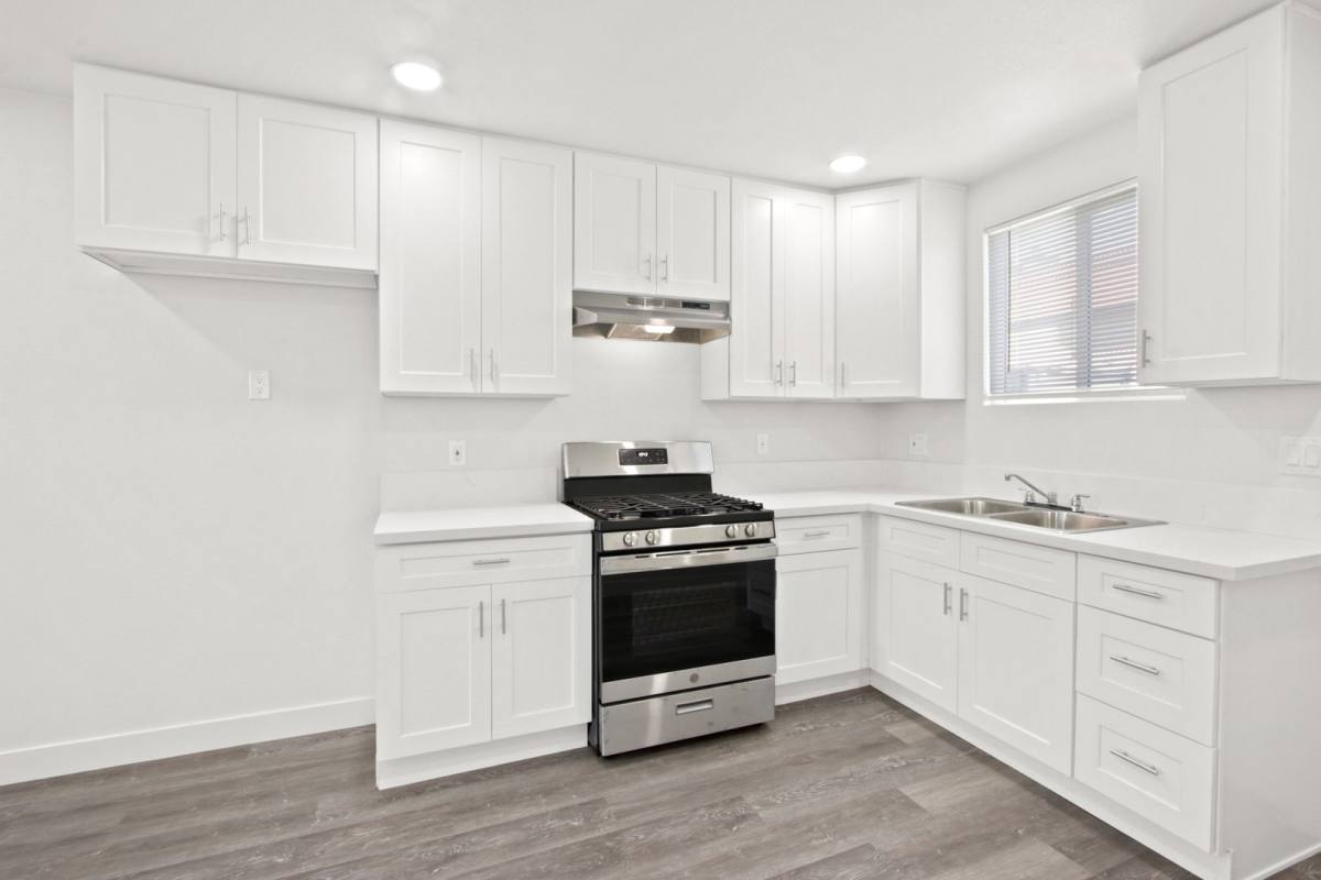 Apartment for rent at 428 W Oliver St, San Pedro, CA 90731