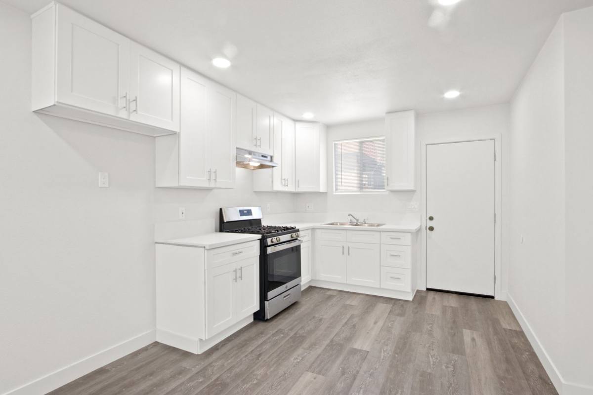 Apartment for rent at 428 W Oliver St, San Pedro, CA 90731
