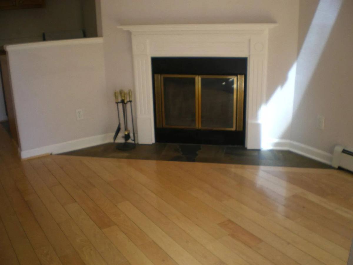 Apartment for rent at 1430 18th St, Boulder, CO 80302