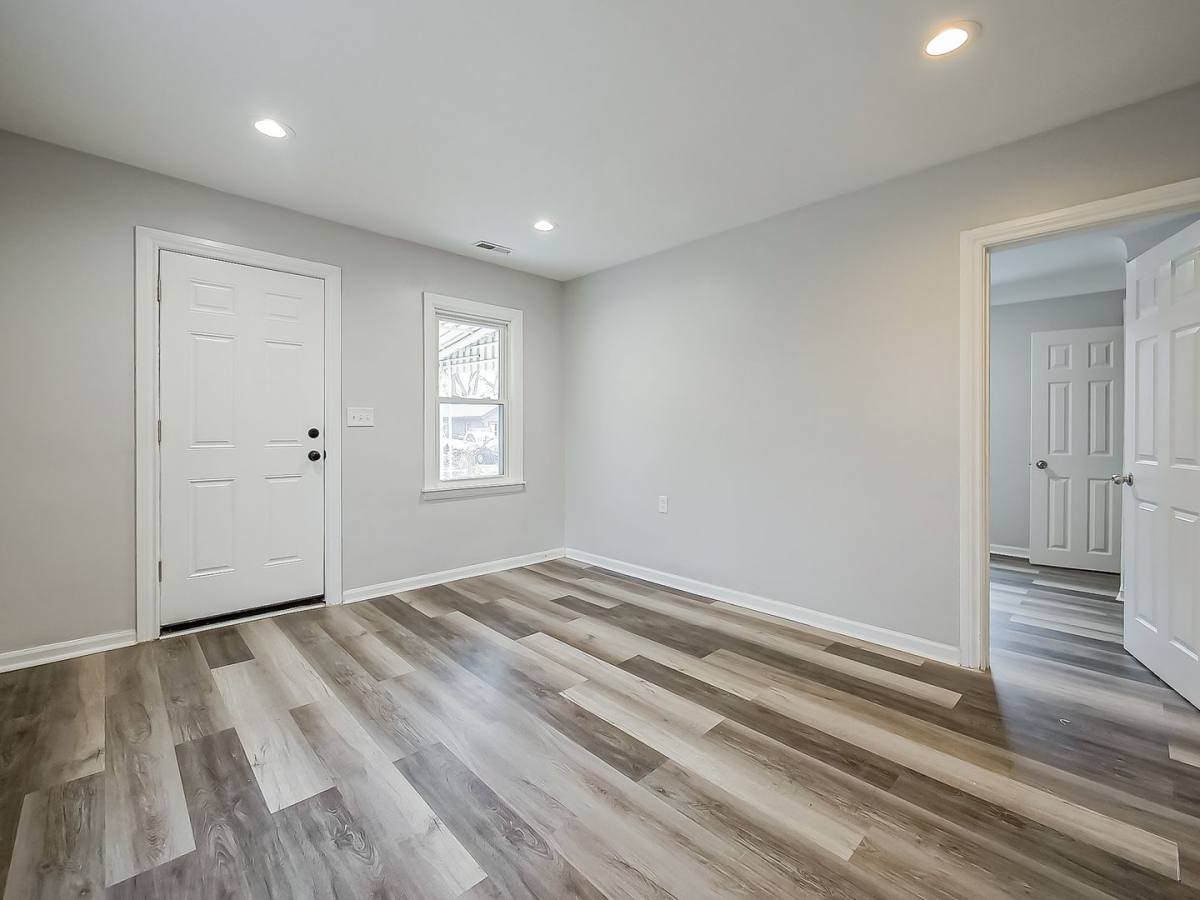 House for rent at 23352 Powell Ave, Hazel Park, MI 48030