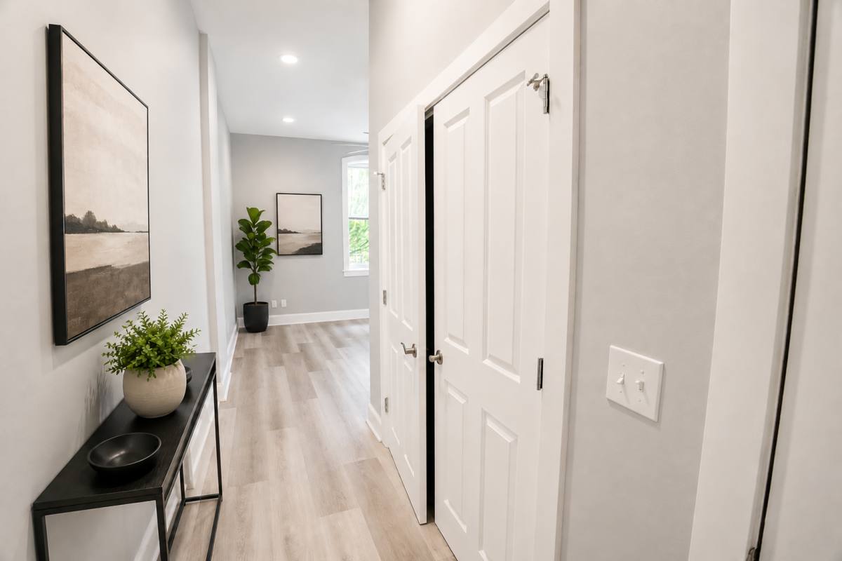 Apartment for rent at 2500 S 18th St, Saint Louis, MO 63104