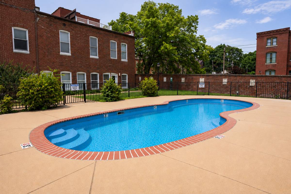 Apartment for rent at 2500 S 18th St, Saint Louis, MO 63104