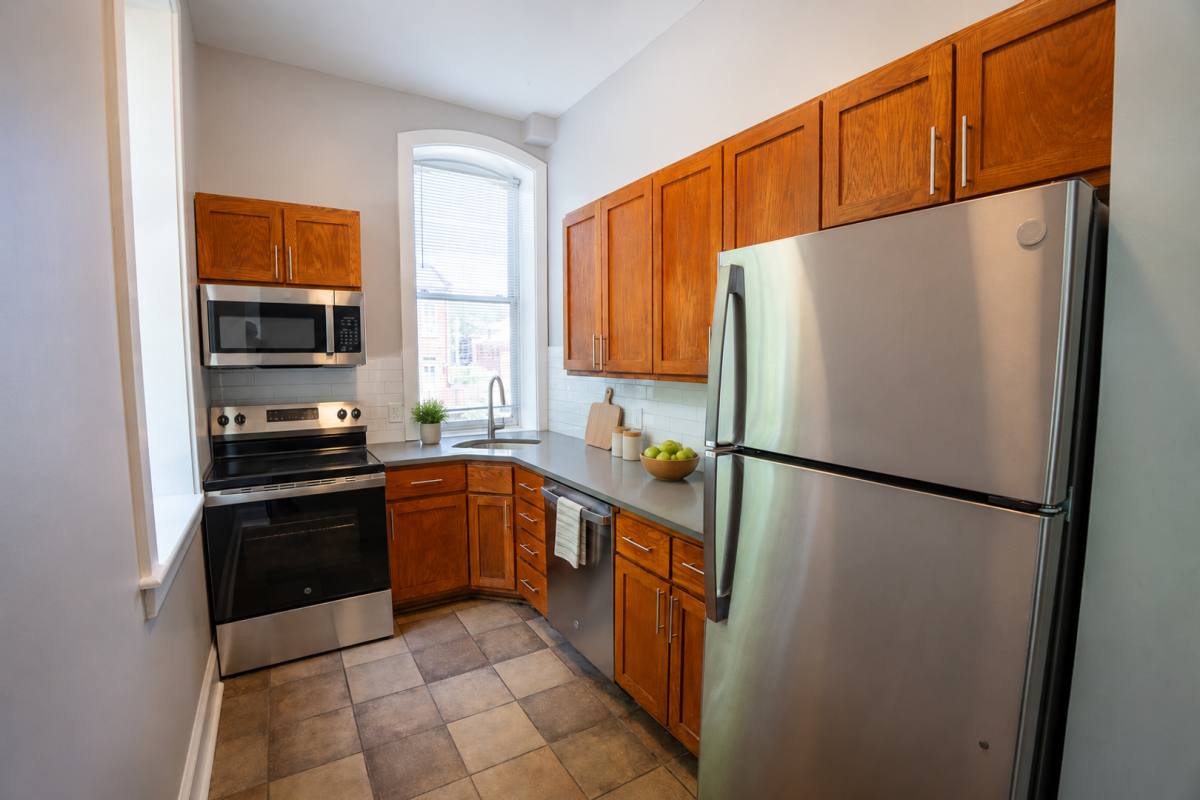 Apartment for rent at 2500 S 18th St, Saint Louis, MO 63104