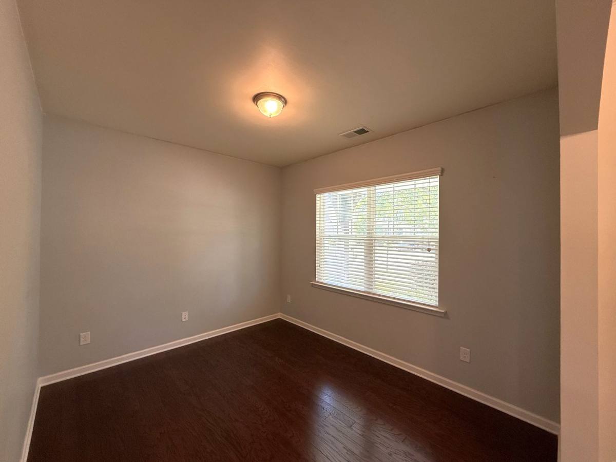 House for rent at 6911 Agnew Dr, Charlotte, NC 28273