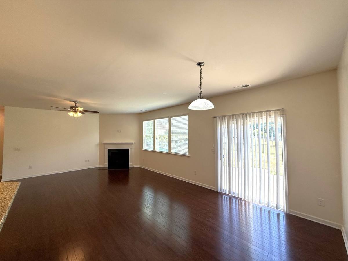 House for rent at 6911 Agnew Dr, Charlotte, NC 28273