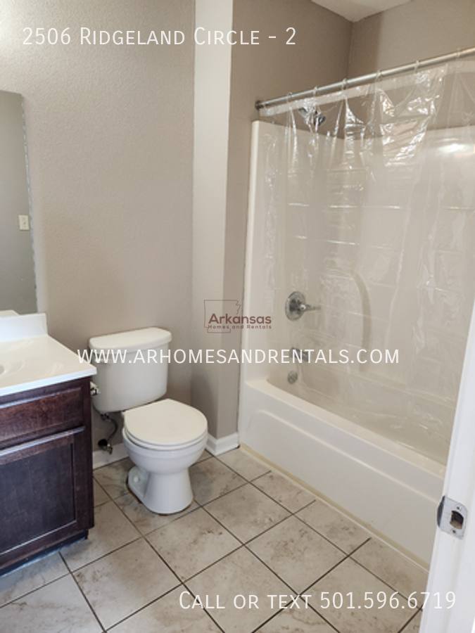Townhouse for rent at 2506 Ridgeland Circle #2, Pocahontas, AR 72455