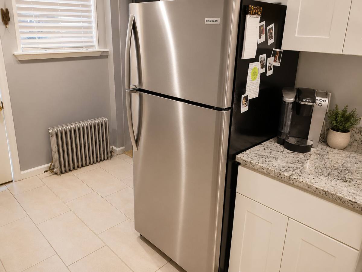 Apartment for rent at 1224 Tasker St #1R, Philadelphia, PA 19147