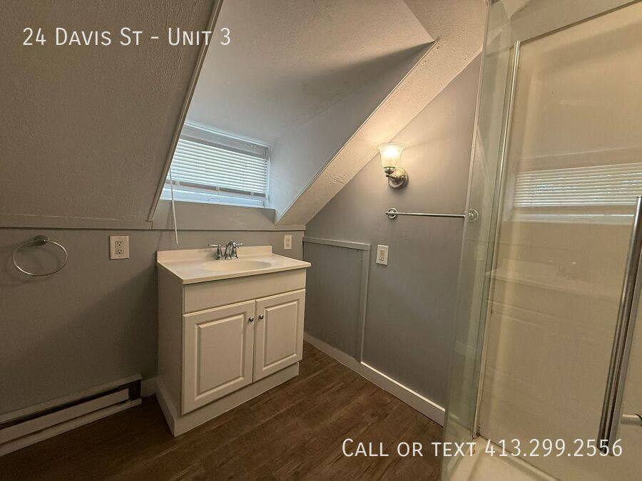 Apartment for rent at 24 Davis St #3, Springfield, MA 01104