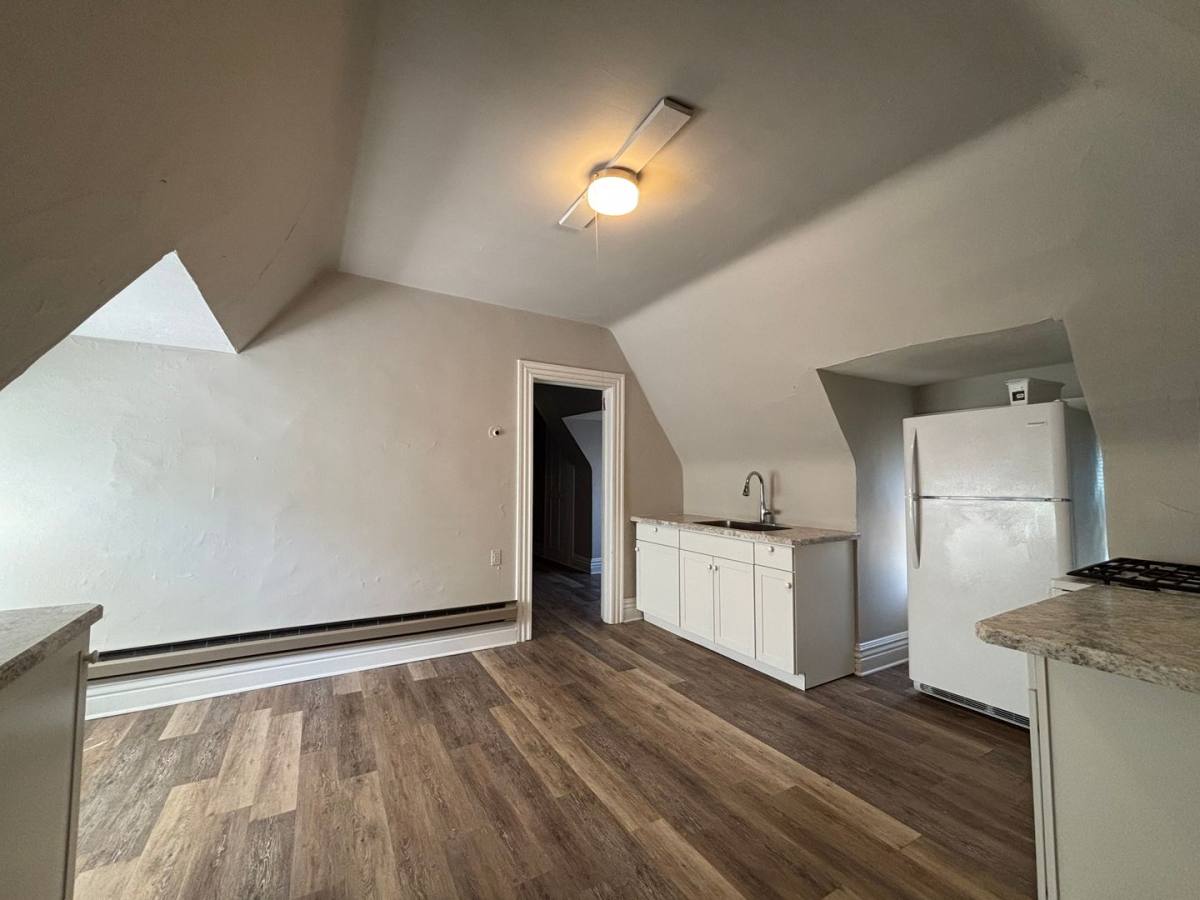 Apartment for rent at 185 Park Ave, Rochester, NY 14607