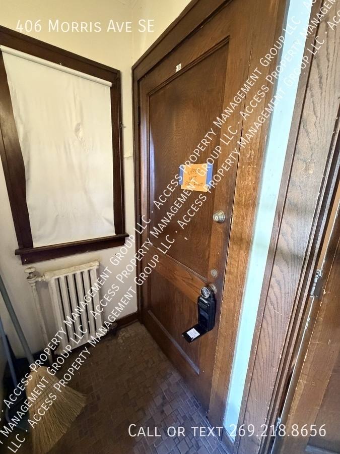 House for rent at 406 Morris Ave SE, Grand Rapids, MI 49503