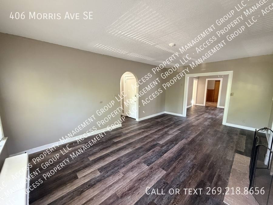 House for rent at 406 Morris Ave SE, Grand Rapids, MI 49503