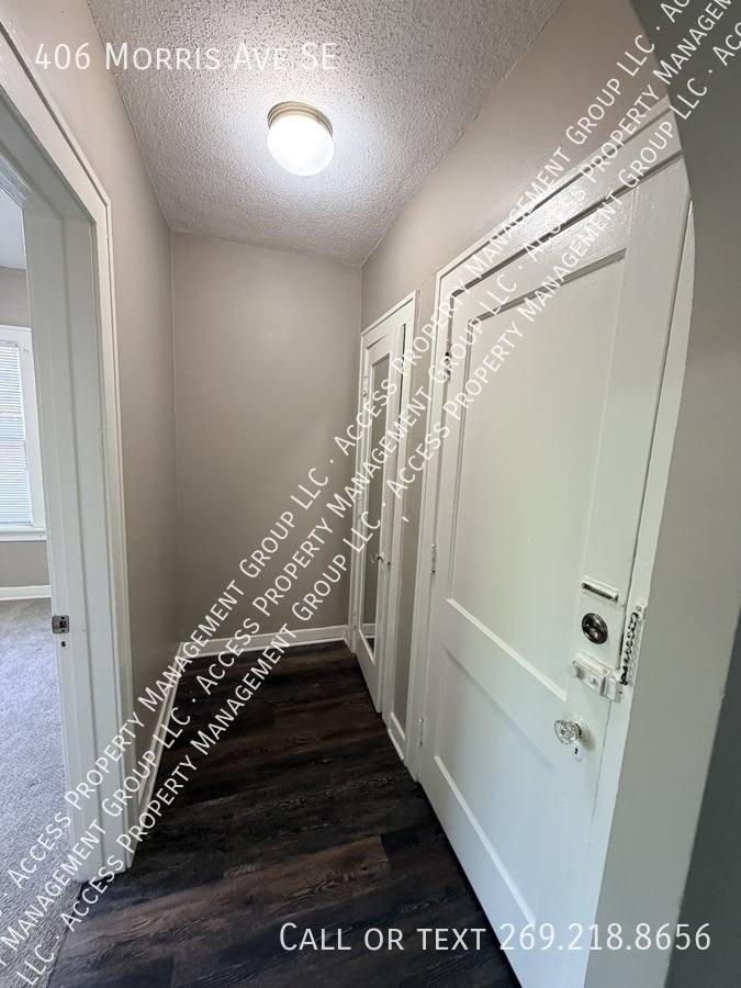 House for rent at 406 Morris Ave SE, Grand Rapids, MI 49503