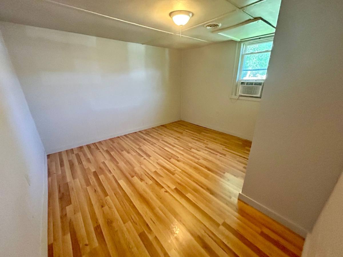 Apartment for rent at 346 E 2nd St, Lexington, KY 40508