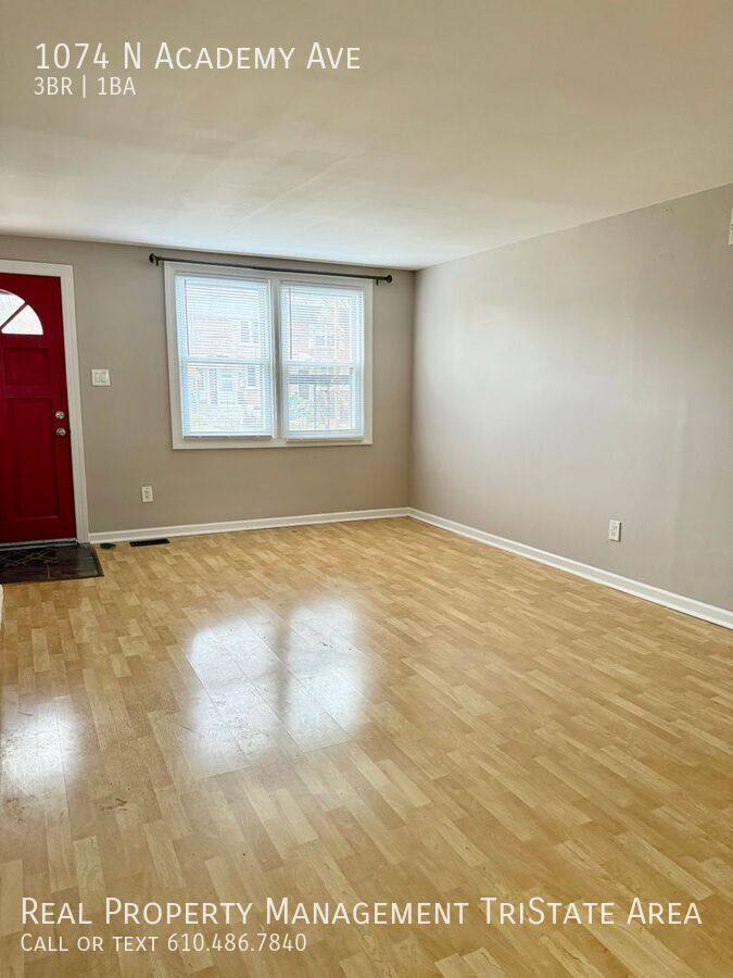 House for rent at 1074 N Academy Ave, Glenolden, PA 19036