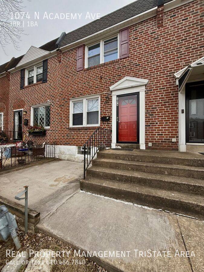 House for rent at 1074 N Academy Ave, Glenolden, PA 19036
