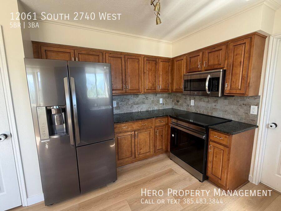 House for rent at 12061 S 2740 W, Riverton, UT 84065