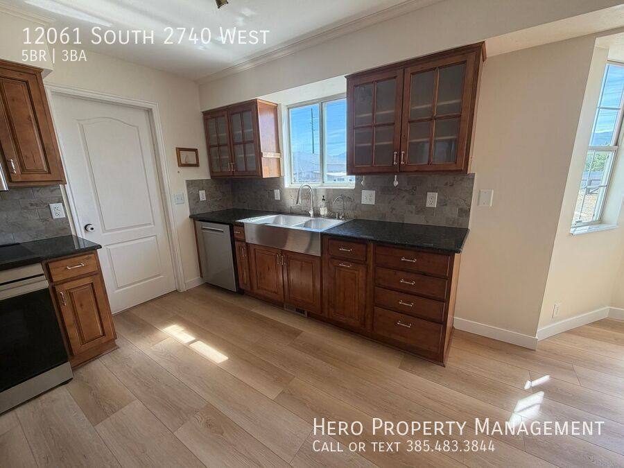 House for rent at 12061 S 2740 W, Riverton, UT 84065