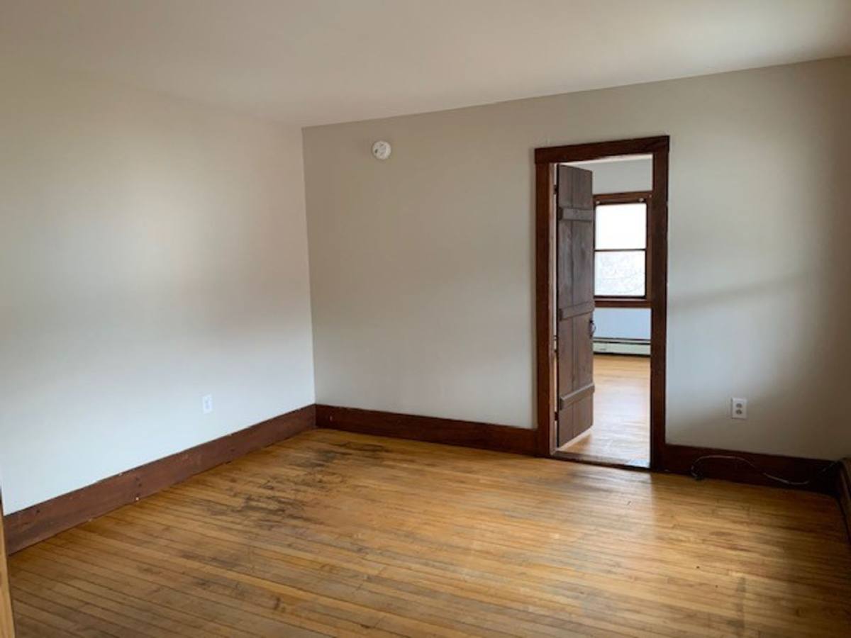 Apartment for rent at 4-10 Central St, Windsor, VT 05089