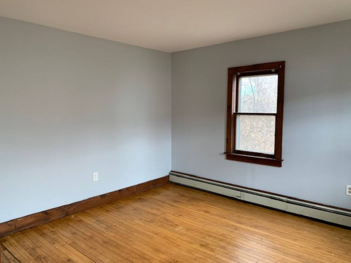 Apartment for rent at 4-10 Central St, Windsor, VT 05089