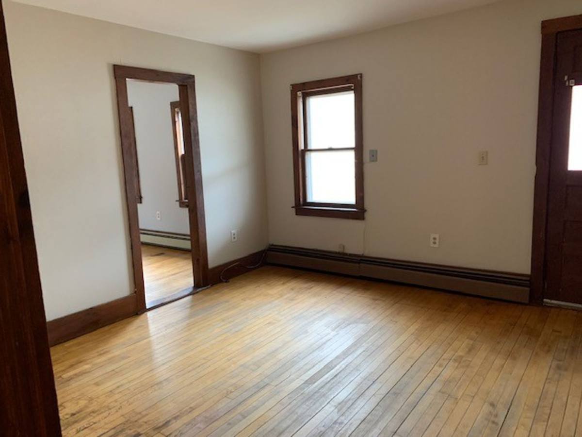 Apartment for rent at 4-10 Central St, Windsor, VT 05089