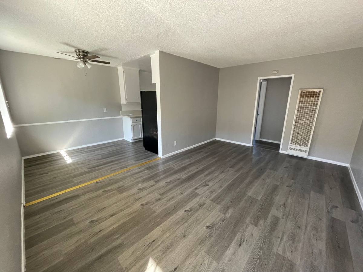 Apartment for rent at 1501 Kay St, Compton, CA 90221