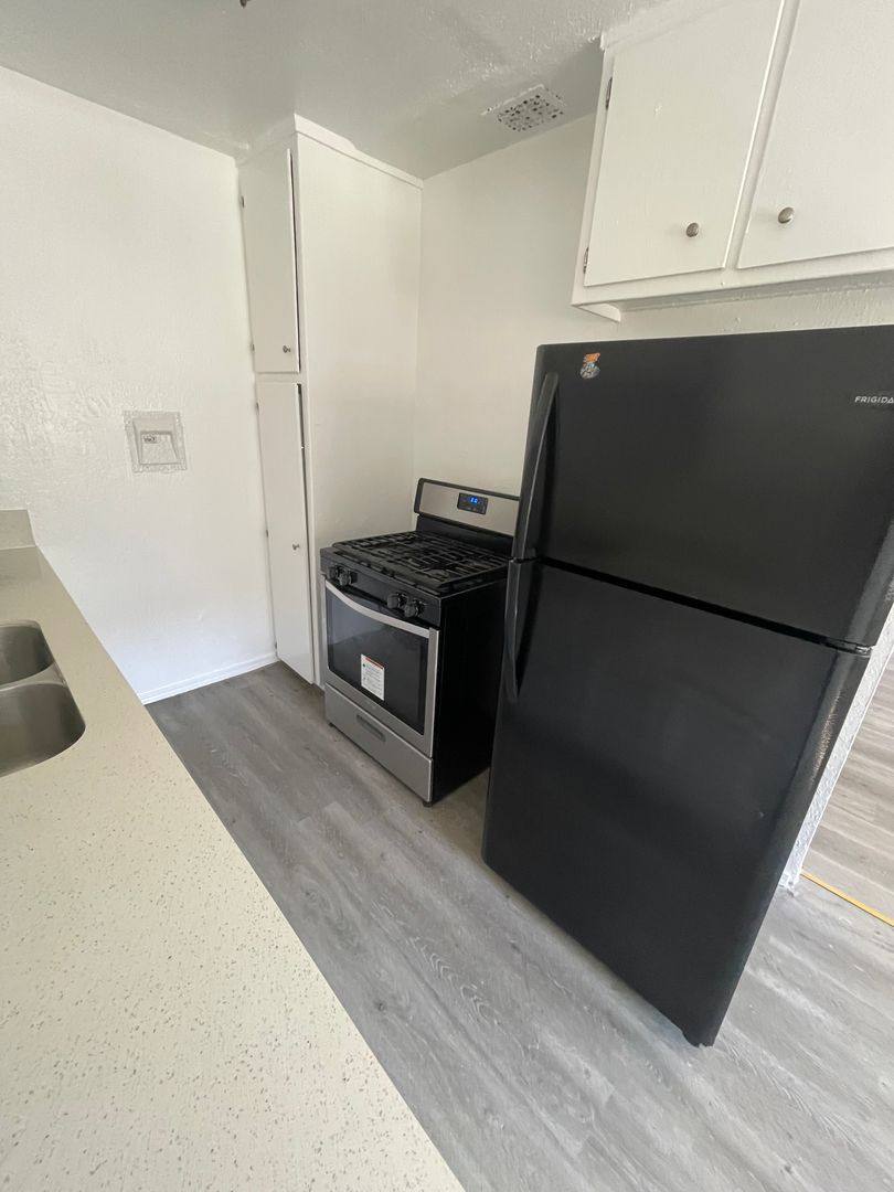 Apartment for rent at 1501 Kay St, Compton, CA 90221