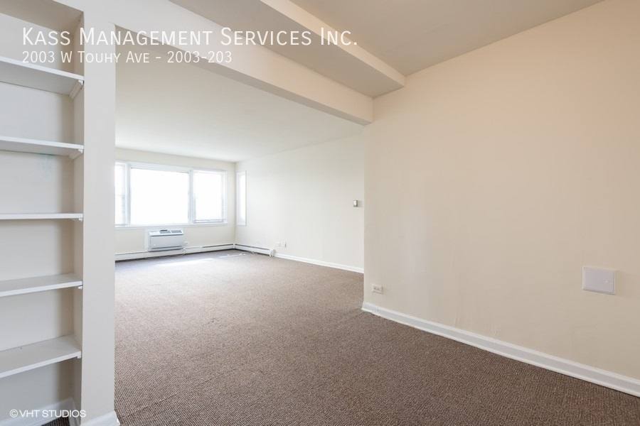 Apartment for rent at 2003 W Touhy Ave #203, Chicago, IL 60645