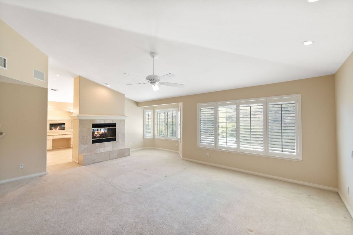House for rent at 2663 Yellowwood Dr, Westlake Village, CA 91361