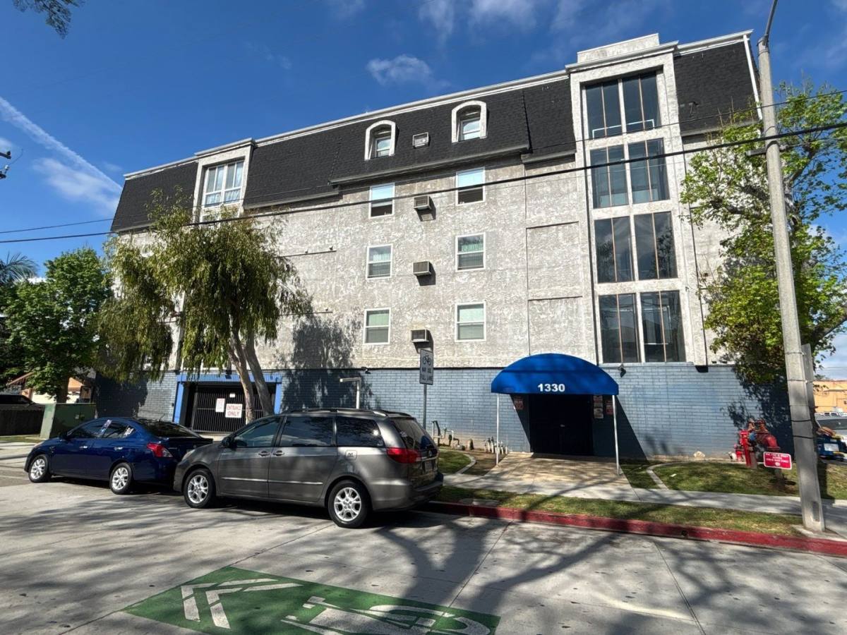 Apartment for rent at 1330 N Bush St, Santa Ana, CA 92701