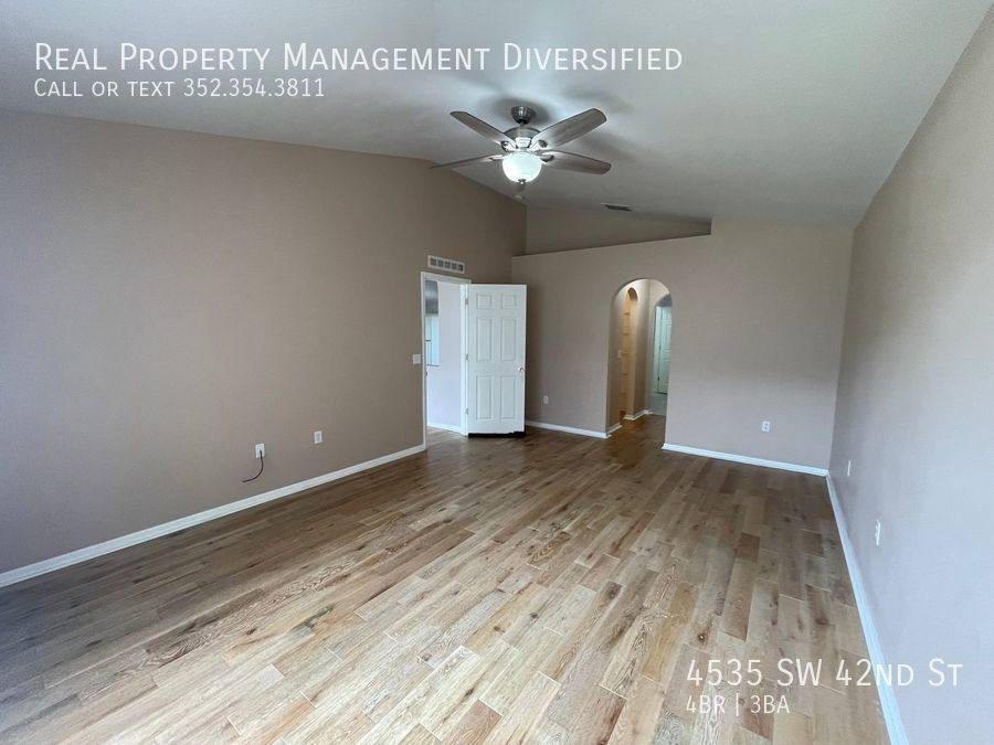 House for rent at 4535 SW 42nd St, Ocala, FL 34474