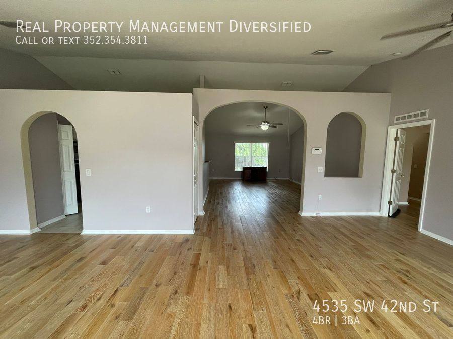 House for rent at 4535 SW 42nd St, Ocala, FL 34474