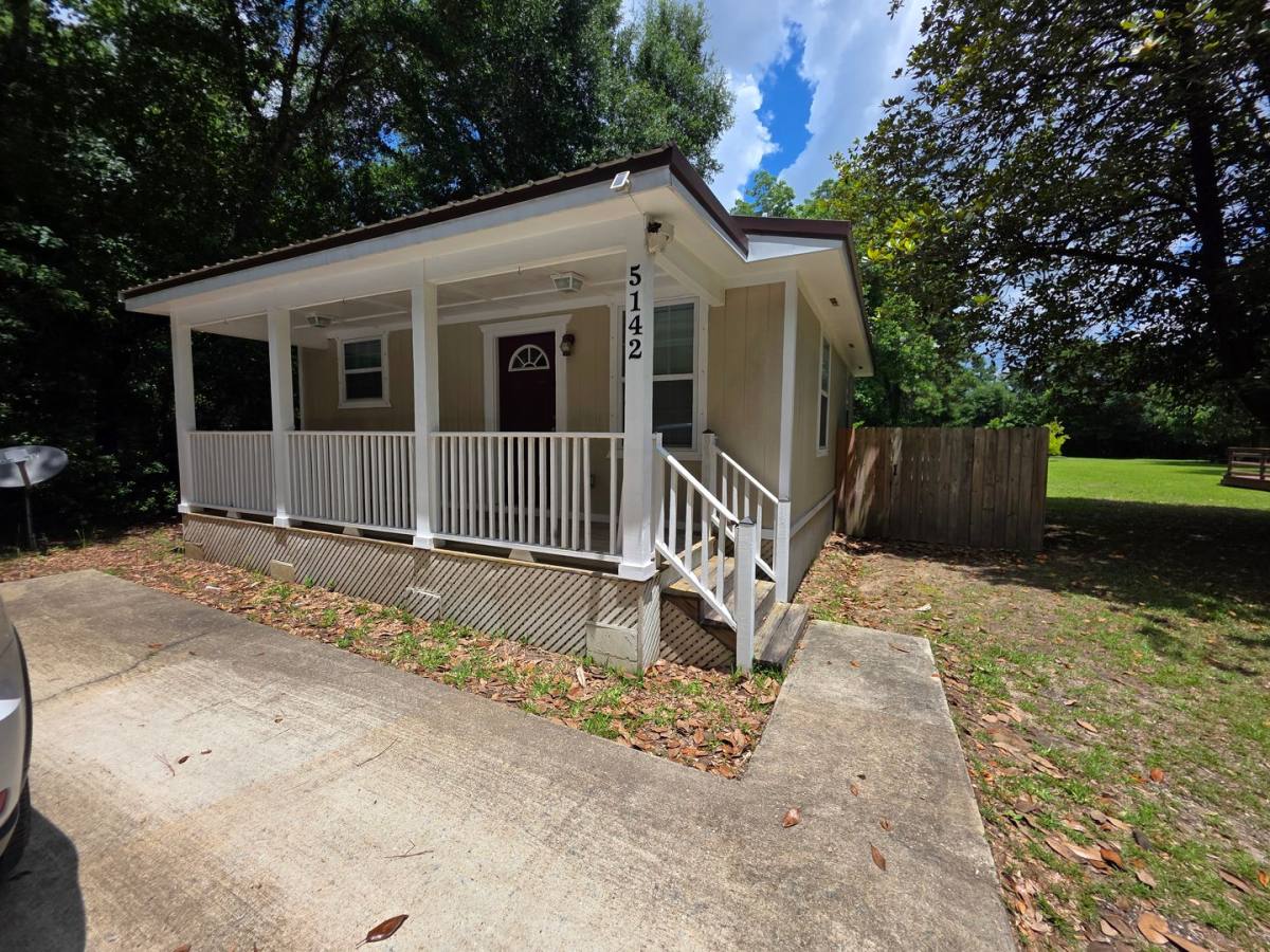 House for rent at 5142 Regalo Dr, Pensacola, FL 32526