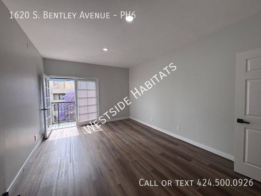 Apartment for rent at 1620 S Bentley Ave #PH6, Los Angeles, CA 90025