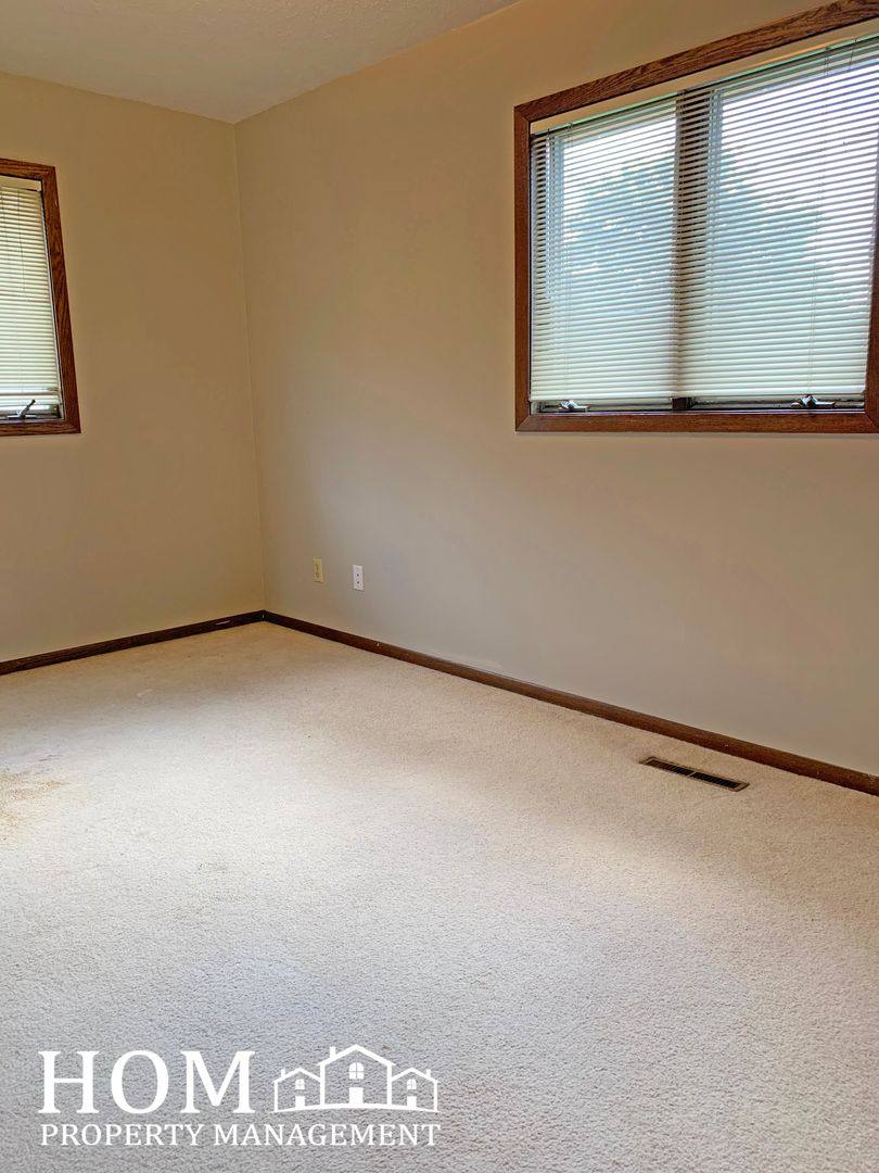 Apartment for rent at 535 N 4th St, Mankato, MN 56001