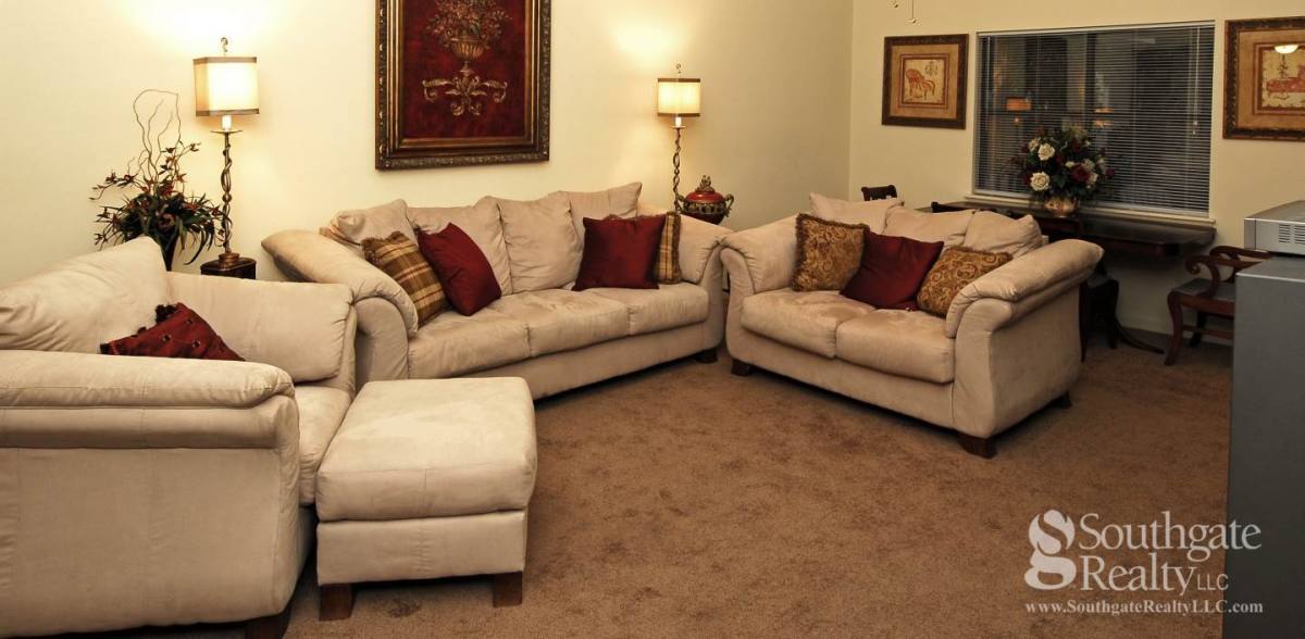Townhouse for rent at 2696A McInnis Loop, Hattiesburg, MS 39402