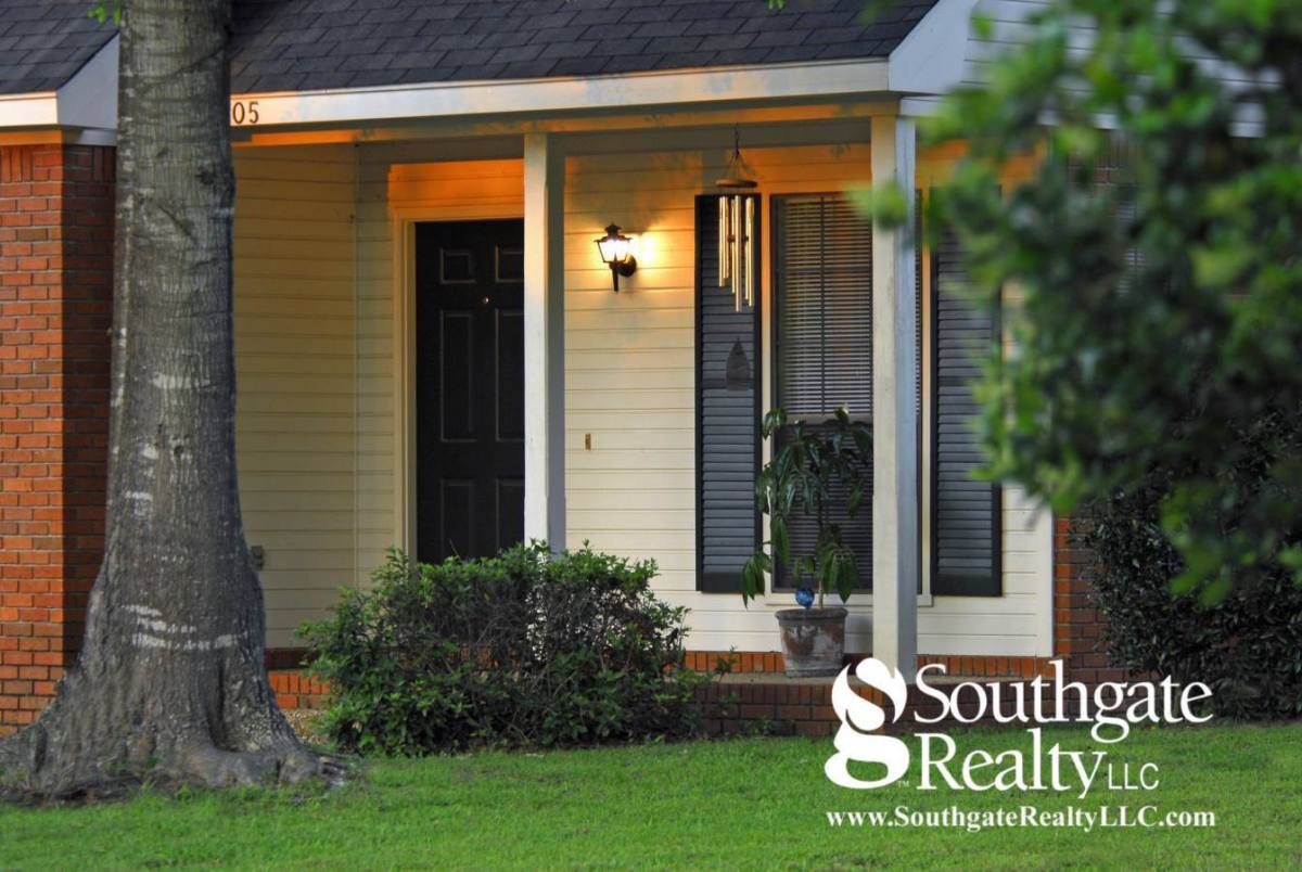 Townhouse for rent at 2696B McInnis Loop, Hattiesburg, MS 39402