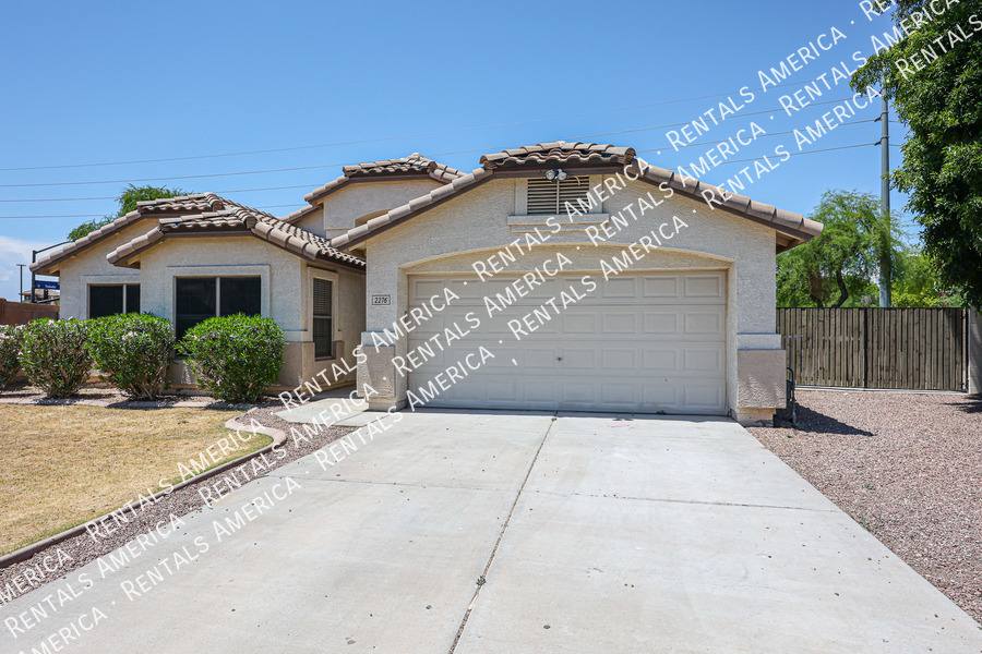 House for rent at 2276 S Bahama Dr, Gilbert, AZ 85295