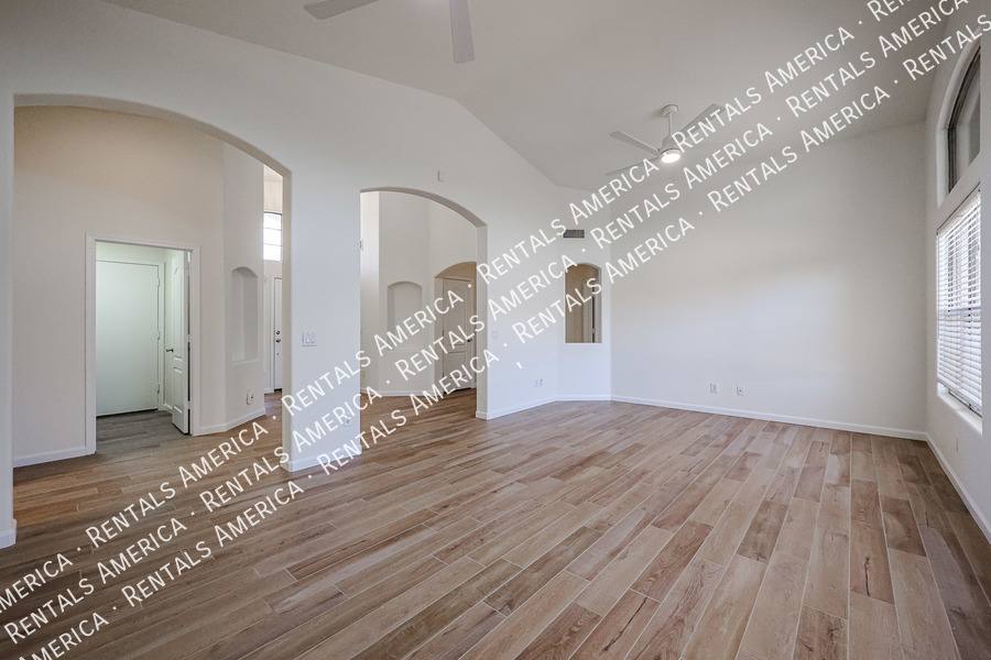 House for rent at 2276 S Bahama Dr, Gilbert, AZ 85295
