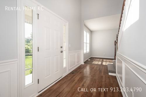 House for rent at 1819 W Elm Terrace, Olathe, KS 66061