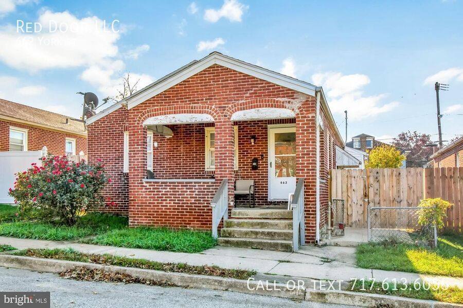 House for rent at 662 York St, York, PA 17403
