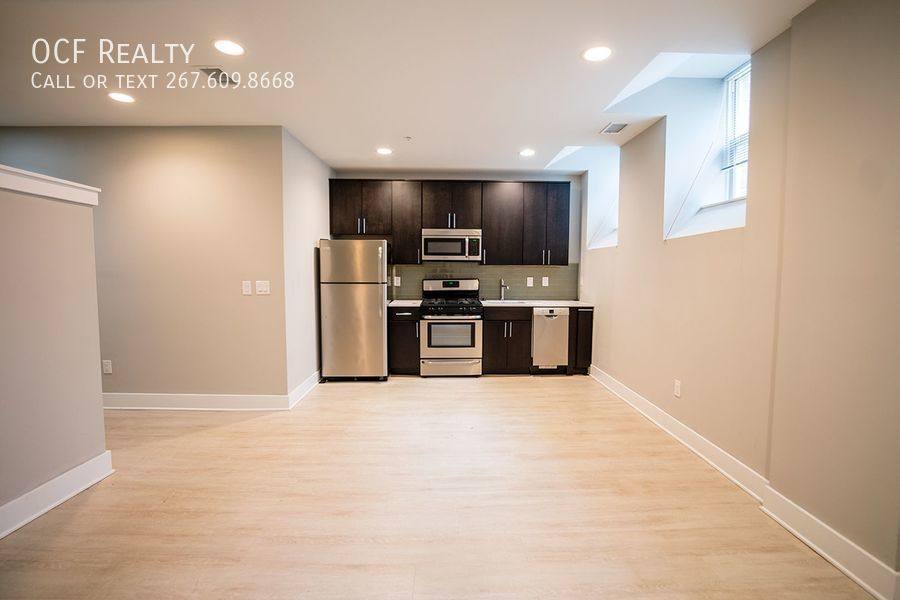 Apartment for rent at 1607 Catharine St #C, Philadelphia, PA 19146