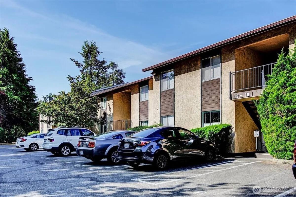 Apartment for rent at 14443 127th Lane NE, Kirkland, WA 98034