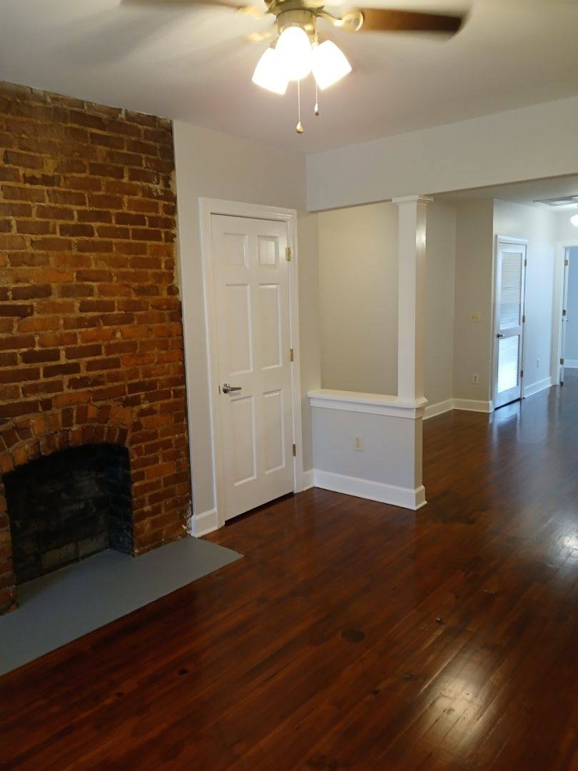 Apartment for rent at 1808 Cowart St, Chattanooga, TN 37408